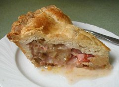 Pineapple Rhubarb Pie