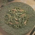 Spinach Fettuccine and Salmon in Champagne Sauce